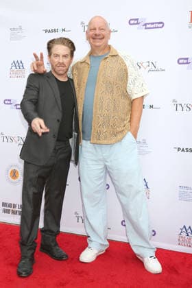 August 12, 2026, Los Angeles, California, USA: LOS ANGELES - AUG 12: Seth Green, Jeff Ross at the Mike Tyson and We2Matter Annual Fundraiser Gala at the Taglyan Complex on August 12, 2026 in Los Angeles, CA Los Angeles USA - ZUMAb170 20260812_aap_b170_053 Copyright: xKayxBlakex