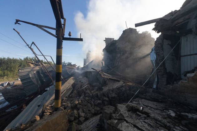 Warehouse fire after Russian airstrike in Kramatorsk KRAMATORSK, UKRAINE - AUGUST 13: A view of smoke rising from a fire at destroyed warehouses following a Russian airstrike in Kramatorsk, Ukraine, on August 13, 2026. Francisco Richart Anadolu Kramatorsk Ukraine. Editorial use only. Please get in touch for any other usage.  Copyright: x2026xAnadoluxFranciscoxRichartx