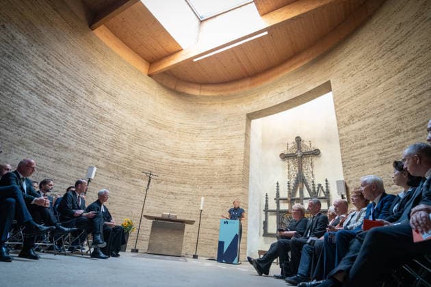 Julia Klöckner, Präsidentin Deutscher Bundestag, hält eine Gedenkrede, in Anwesenheit u.a. von Wolfram Weimer, Kai Wegner, Axel , Thomas Jeutner;65. Jahrestag Bau der Berliner Mauer Gedenkveranstaltung am 13. August 2026 Kapelle der Versöhnung Gedenkstätte Berliner Mauer, Berlin Berlin Deutschland Gedenkstätte Berliner Mauer, Ka *** Julia Klöckner, President of the German Bundestag, delivers a commemorative speech in the presence of, among others, Wolfram Weimer, Kai Wegner, Axel, and Thomas Jeutner. 65th anniversary of the construction of the Berlin Wall. Commemoration ceremony on August 13, 2026, at the Chapel of Reconciliation, Berlin Wall Memorial, Berlin, Germany. Berlin Wall Memorial, Ka