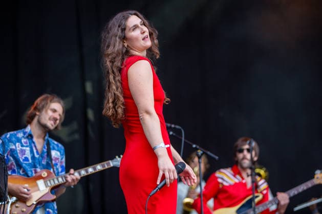 Candura live at Oyafestivalen 2026 Oslo, Norway. 12th, August 2026. The Norwegian-Brazilian band Candura performs a live concert during the Norwegian music festival Oyafestivalen 2026 in Oslo. Here singer Gabriela Garrubo is seen live on stage. Norway, Oslo  Copyright: xGonzalesxPhoto Per-OttoxOppix