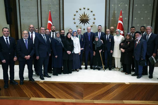 Turkish President Recep Tayyip Erdogan ANKARA, TURKIYE - AUGUST 13: (----EDITORIAL USE ONLY - MANDATORY CREDIT - TURKISH PRESIDENCY MURAT KULA HANDOUT - NO MARKETING NO ADVERTISING CAMPAIGNS - DISTRIBUTED AS A SERVICE TO CLIENTS----) Turkish President Recep Tayyip Erdogan receives the families of martyrs at the Presidential Complex in Ankara, Turkiye on August 13, 2026. Turkish Presidency Murat Kula Anadolu Ankara Turkey. Editorial use only. Please get in touch for any other usage.  Copyright: x2026xAnadoluxTurkishxPresidency xMuratxKulax