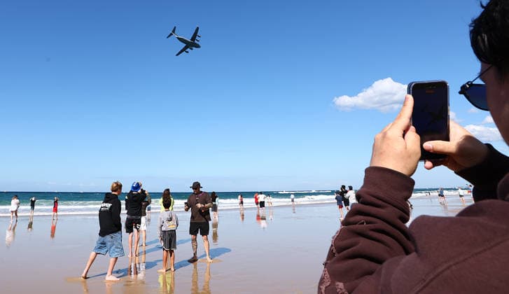 PACIFIC AIRSHOW, A C17 flies over the beach during The Pacific Airshow Gold Coast in Surfers Paradise, Queensland, Friday, August 14, 2026. ( NO ARCHIVING Surfers Paradise Queensland AUSTRALIA  Copyright: xx 20260814161214163840