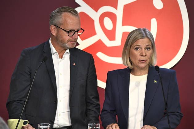 STOCKHOLM, SVERIGE 20260814 Mikael Damberg (S), Socialdemokraternas ekonomisk-politiska talesperson och Magdalena Andersson (S), partiledare, presenterar ett vallöfte. STOCKHOLM SVERIGE x12060x *** STOCKHOLM, SWEDEN, August 14, 2026 — Mikael Damberg (S), the Social Democrats’ spokesperson on economic policy, and Magdalena Andersson (S), party leader, present an election pledge. STOCKHOLM, SWEDEN x12060x  Copyright: xLarsxSchröder TTx PRESSTRÄFF SOCIALDEMOKRATERNA VALLÖFTE l6gSpmqxtAc