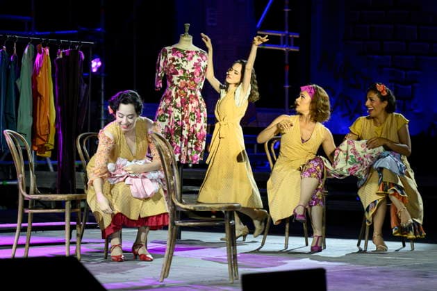 13.08.2026, Saarland, Ensdorf. Die West Side Story feiert am Donnerstagabend am Saarpolygon im Rahmen der diesjährigen Opernfestspiele mit zahlreichen Ehrengästen aus Politik, Kultur und Wirtschaft Premiere. *** August 13, 2026, Saarland, Ensdorf: *West Side Story* will premiere on Thursday evening at the Saarpolygon as part of this year’s opera festival, with numerous distinguished guests from the worlds of politics, culture, and business in attendance. bub
