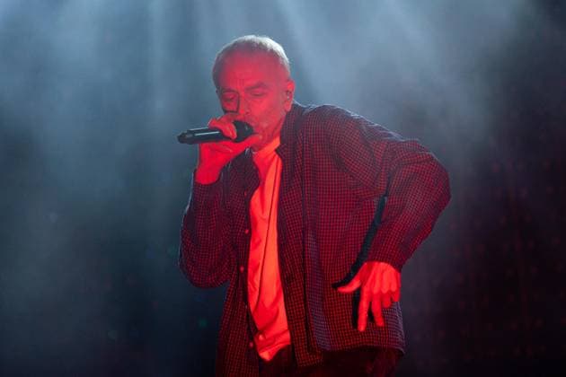Underworld — Vodafone Paredes de Coura 2026 in Portugal - 14 Aug Karl Hyde, vocalist and performer of the British electronic duo Underworld, appears on stage during Vodafone Paredes de Coura at the main stage. Paredes de Coura Portugal Copyright: xDiogoxBaptistax xSOPAxImagesx DB_Underworld20260813PDC_008
