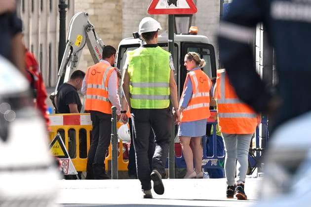 Violent gas explosion in Treurenberg in Brussels BRUSSELS, BELGIUM - AUGUST 14 : Violent gas explosion in Treurenberg in Brussels. One firefighter died and four other people were injured on August 14, 2026 in Brussels, Belgium, 14 08 2026 Brussels Belgium  Copyright: xDidierxLebrunx