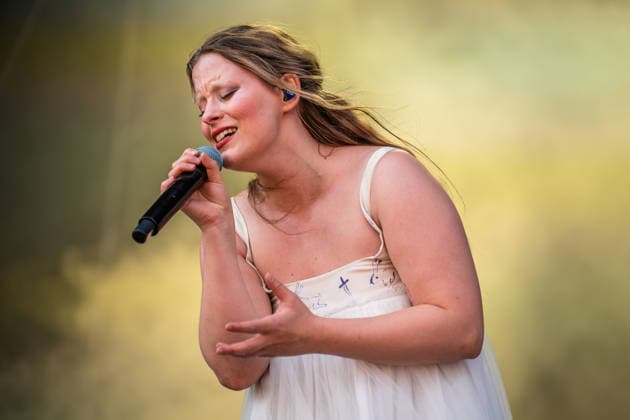 Paris Paloma live at Syd For Solen 2026 Copenhagen, Denmark. 14th, August 2026. The British singer, songwriter and musician Paris Paloma performs a live concert during the Danish music festival Syd For Solen 2026 in Copenhagen. Denmark, Copenhagen  Copyright: xGonzalesxPhoto RolfxMeldgaardx