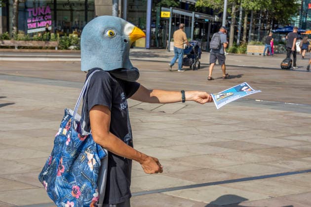 Protest Against TfL Pigeon Shooting Stratford, London, August 14, 2026 Animal rights activists and supporters gathered outside Transport for London™s headquarters in Stratford to protest against the shooting of pigeons at TfL sites. Demonstrators criticised the practice, which campaigners say is used to control pigeon numbers across London™s transport network, and called for non-lethal alternatives to be used instead., Credit:Zak Irfan Avalon  Copyright: xZakxIrfanx xAvalonx 1123030983