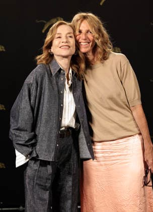 LFF 2026 - Ni Vue Ni Connue Film Photocall Isabelle Huppert and Sandrine Kiberlain attend the photocall during the 79th Locarno Film Festival to present the world premiere of Marc Fitoussi s film Ni vue, ni connue on the Piazza Grande in Locarno, Switzerland on August 14, 2026. Photo by Stefan Kraus ABACAPRESS.COM Locarno Switzerland  Copyright: xKrausxStefan ABACAx