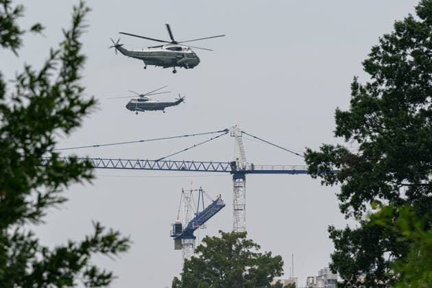 August 14, 2026, Washington, District Of Columbia, United States: President DONALD TRUMP departs the White House aboard Marine One en route to New York. Washington United States - ZUMAk206 20260814_znp_k206_003 Copyright: xMattxKaminskyx