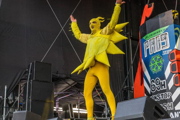 Das Berliner Hip Hop Rap Trio PA69 (besteht aus DJ Dope, Rabatto und Turbogianni) am ersten Tag des Highfield 2026 am Störmthaler See Highfield 2026 tag 1 - PA69 *** The Berlin hip-hop rap trio PA69—consisting of DJ Dope, Rabatto, and Turbogianni—performed on the first day of Highfield 2026 at Störmthaler See. Highfield 2026 Day 1: PA69