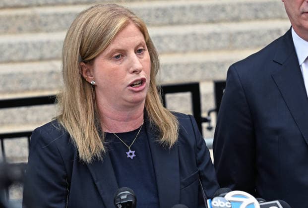 August 14, 2026, New York, New York, USA: August 14, 2026 - New York, NY, USA - NYPD Commissioner Jessica Tisch exits after Luigi Mangione enters an open guilty plea in federal court, admitting to all charges without any accommodations. He faces a maximum penalty of life in prison for the assassination of United Healthcare CEO, Brian Thompson on a Manhattan street. (Andrea RENAULT Zuma Press) New York USA - ZUMAg115 20260814_faf_g115_010 Copyright: xAndreaxRenaultx