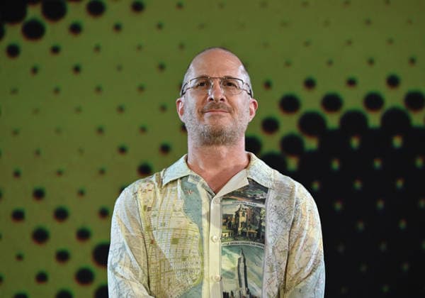 IPA87482519 - Locarno, Switzerland Locarno Film Festival 2026 Darren Aronofsky, Pardo d onore recipient, in Piazza Grande In the photo: Darren Aronofsky, Pardo d onore recipient  Copyright: xNickxZonnaxxcopyrightx x xNickxZonnax 87482519