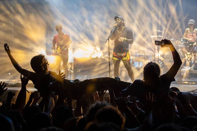 Bloc Party performs at Vodafone Paredes de Coura in Paredes de Coura, Portugal - 14 Aug 2026 Festival goers crowd surf near the front as vocalist and guitarist Kele Okereke and the British indie rock band, Bloc Party perform live during the Vodafone Paredes de Coura. Paredes de Coura Portugal Copyright: xDiogoxBaptistax xSOPAxImagesx DB_Blocparty20260814PDC_016