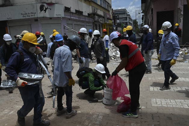 Search and rescue operations continue in quake-hit Pereira PEREIRA, COLOMBIA - AUGUST 14: Search and rescue operations continue at various locations across Pereira, in Colombia, on August 14, 2026. The death toll has reached 94, and 41,600 families have been affected, according to a report by Colombian President Abelardo de la Espriella, who visited Pereira and pledged to support the city and its reconstruction. Alexis Munera Anadolu Pereira Colombia. Editorial use only. Please get in touch for any other usage.  Copyright: x2026xAnadoluxAlexisxMunerax