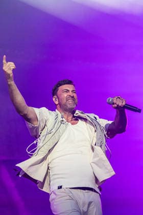 Rostock Deutschland 14. August 2026: Marteria - Zum Glück in die Zukunft Tour 2026 - Rostock Im Bild: Marten Laciny (Marteria) *** Rostock, Germany, August 14, 2026 Marteria Zum Glück in die Zukunft Tour 2026 Rostock Pictured: Marten Laciny (Marteria) Copyright: xFotostandx xVoelkerx