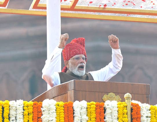 Indian Prime Minister Modi addresses nation on India s Independence Day NEW DELHI, INDIA - AUGUST 15: Indian Prime Minister Narendra Modi addresses the nation during Independence Day celebrations at the Red Fort in New Delhi on Saturday India on August 15, 2026. Modi hoisted the national flag at the 17th-century monument and addressed the nation, marking 80 years of Indian independence from British colonial rule since 1947. Imtiyaz Khan Anadolu New delhi India. Editorial use only. Please get in touch for any other usage.  Copyright: x2026xAnadoluxImtiyazxKhanx