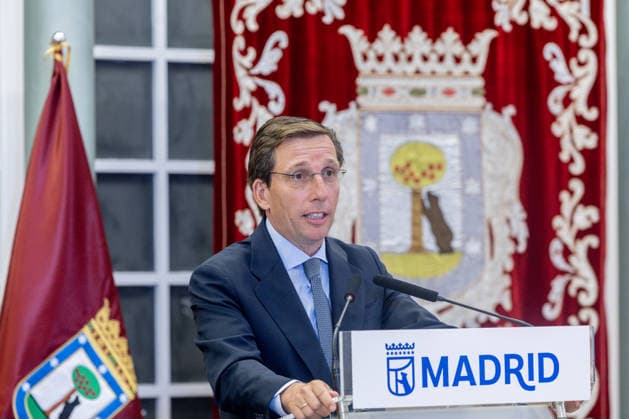 2026 Madrid Firefighters’ Bronze Doves Award Ceremony The mayor of Madrid, José Luis Martínez Almeida, speaks during the award ceremony for the 2026 Madrid Firefighters’ Bronze Doves, at the Casa del Reloj Cultural Center on August 15, 2026, in Madrid, Spain. Coinciding with the feast day of the Virgin of La Paloma—patron saint of firefighters— the Brotherhood of the Virgin of La Paloma and the Fire Department recognize, through these awards, the work of individuals and institutions with an exceptional commitment to the city and emergency services. AUGUST 15, 2026 DOVES AWARDS FIREFIGHTERS VIRGIN OF LA PALOMA Madrid Madrid, Spainana  Copyright: xRicardoxRubiox 7715057