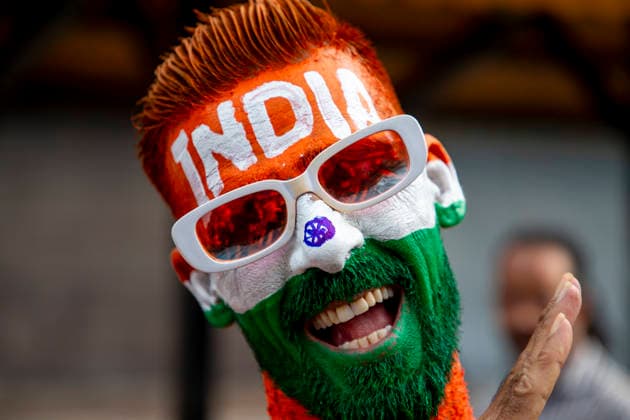 India Celebrates 80th Independence Day In Kashmir, India - 15 Aug 2026 An Indian man painted with Indian national flag during celebrations marking India’s 80th Independence in Srinagar, the summer capital of Jammu and Kashmir. The ceremony included the unfurling of the national flag, a ceremonial parade and cultural performances. Srinagar India Copyright: xFaisalxBashirx xSOPAxImagesx 22IDAYKASHMIR2026