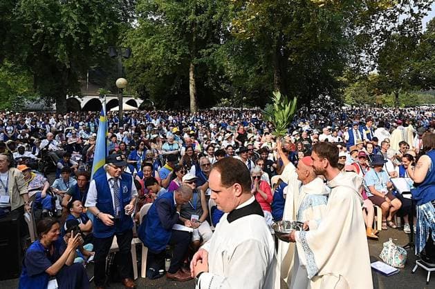 AUGUST 15, LOURDES, BASTIEN ARBERET, MAXPPP, 153rd National Assumption Pilgrimage, Mass on the Meadow for August 15, 2026, at the Sanctuary of Our Lady of Lourdes, Hautes-Pyrénées 153rd National Assumption Pilgrimage: Mass on the Meadow for August 15, 2026, at the Sanctuary of Our Lady of Lourdes, Hautes-Pyrénées LOURDES HAUTES-PYRÉNÉES FRANCE  Copyright: xBASTIENxARBERET MAXPPP MAXPPPxBASTIENxARBERETx BAR_8871 BARx8871