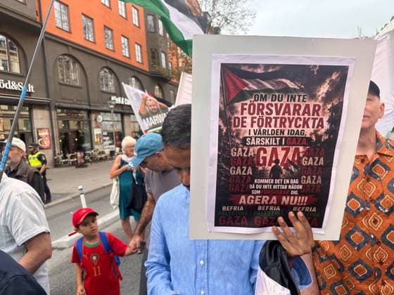 Protesters gather in Stockholm to condemn Israeli military strikes in Gaza and Lebanon STOCKHOLM, SWEDEN - AUGUST 15: Demonstrators wave Palestinian flags and display banners in central Stockholm, Sweden, on August 15, 2026, during a rally to protest ongoing Israeli military attacks in Gaza and southern Lebanon. Atila Altuntas Anadolu Stockholm Sweden. Editorial use only. Please get in touch for any other usage.  Copyright: x2026xAnadoluxAtilaxAltuntasx