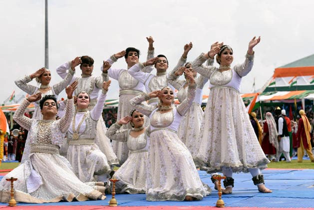 80th Independence Day Celebrations in J&K s Srinagar Srinagar, Aug 15 (ANI): Participants perform during the 80th Independence Day celebrations at Bakshi Stadium, in Srinagar on Saturday. Srinagar Jammu and Kashmir India Copyright: xANIx ANI_20260815619