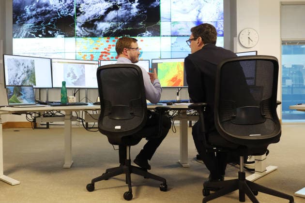 Prime Minister Andy Burnham visits the Met Office 14 08 2026. Exeter, United Kingdom. Prime Minister Andy Burnham visits the Met Office in Exeter., Credit:Ben Perry B66 Avalon United Kingdom, Devon, Exeter, Met Office  Copyright: xBenxPerryx xB66x xAvalonx 1123541180
