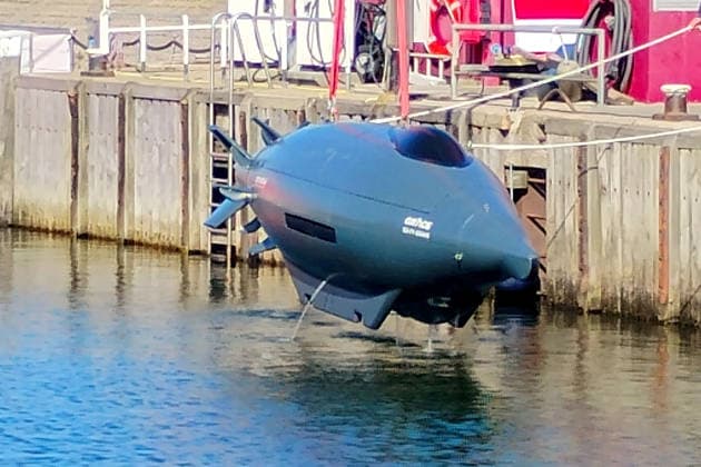 News Bilder des Tages U-Boot submarine autonomous underwater vehicle Grace GS-P1-bravo, im Hafen in Damp an der Ostsee Greysharkk U-Boot submarine *** U-Boat submarine autonomous underwater vehicle Grace GS P1 Bravo, in the harbor at Damp on the Baltic Sea Greysharkk U-Boat submarine 