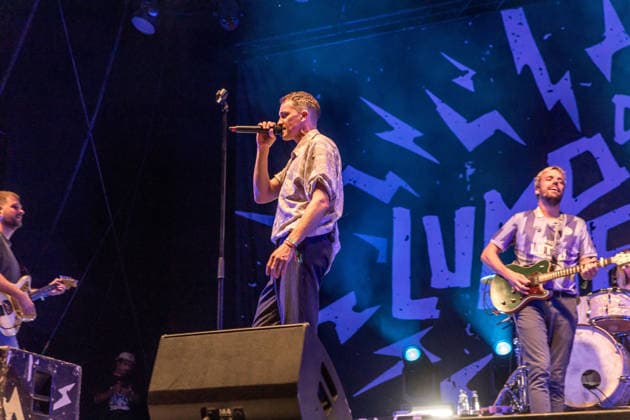 Die deutsche Pop-Rock-Band Das Lumpenpack (Gesang Jonas Frömming Gesang, Gitarre Maximilian Kennel Schlagzeug Alexandra Eckert (ab 2020) Gitarre, Keyboard Jason Bartsch (ab 2020) Bass Lola Schrode ) auf dem Highfield 2026 südlich von Leipzig. Highfield - Tag 2 - Das Lumpenpack *** The German pop-rock band Das Lumpenpack: Vocals: Jonas Frömming; Vocals, Guitar: Maximilian Kennel; Drums: Alexandra Eckert (since 2020); Guitar, keyboard; Jason Bartsch (joined in 2020), bass; Lola Schrode at Highfield 2026, south of Leipzig; Highfield Day 2: Das Lumpenpack