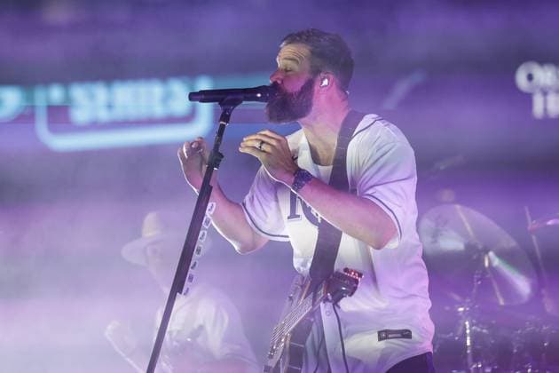 August 15, 2026, St. Petersburg, Florida, USA: Country recording artist Jordan Davis performs after the game between the Tampa Bay Rays and the Baltimore Orioles on Saturday, Aug. 15, 2026 in St. Petersburg. St. Petersburg USA - ZUMAs70_ 20260815_zan_s70_060 Copyright: xLuisxSantanax