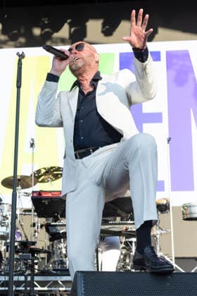 Heaven 17 perform at Halifax Piece Hall Glenn Gregory of English synth-pop band Heaven 17 performs at Piece Hall, Halifax, England, 15th August 2026, Credit:Mike Gray MIKE GRAY - B4227 Avalon  Copyright: xMikexGrayx xMIKExGRAYx-xB4227x xAvalonx 1123777020