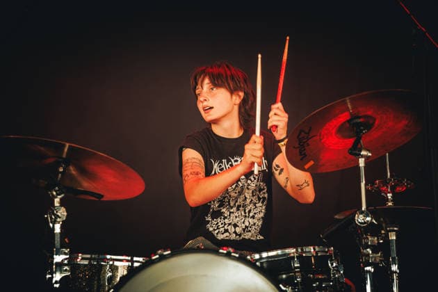 Horsegirl live at Syd For Solen 2026 Copenhagen, Denmark. 15th, August 2026. The American rock band Horsegirl performs a live concert during the Danish music festival Syd For Solen 2026 in Copenhagen. Here drummer Gigi Reece is seen live on stage. Denmark, Copenhagen  Copyright: xGonzalesxPhoto ChristianxHjorthx