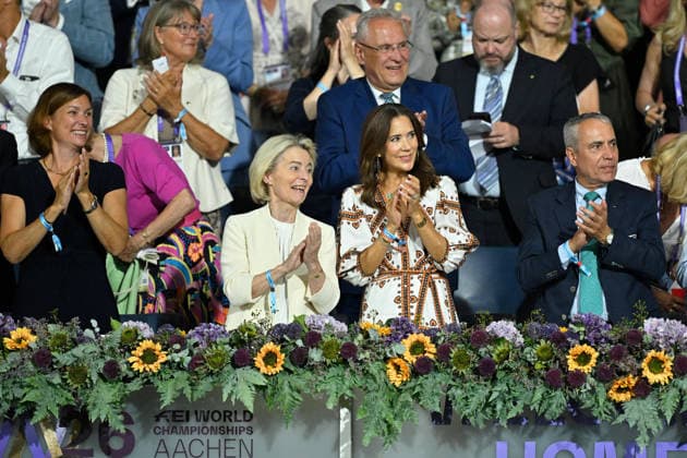Aachen, Hauptstadion, 15.08.26, GER, FEI World Championships Aachen 2026, Lindt-Preis, Grand Prix Freestyle Dressur Bild: v.li. Ursula VON DER LEYEN (Präsidentin der Europaeischen Kommission und Königin Mary von Daenemark (Ehefrau von König Frederik X) Nordrhein-Westfalen Deutschland *** Aachen, Main Stadium, August 15, 2026, GER, FEI World Championships Aachen 2026, Lindt Prize, Grand Prix Freestyle Dressage. Pictured from left: Ursula von der Leyen, President of the European Commission, and Queen Mary of Denmark, wife of King Frederik X, North Rhine-Westphalia, Germany