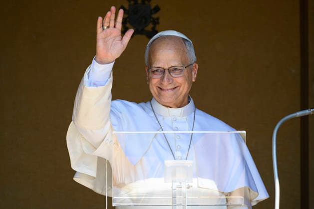 ITALY - POPE LEO XIV DURING THE ANGELUS PRAYER IN PIAZZA DELLA LIBERTA IN CASTEL GANDOLFO - 2026 8 16 Italy, Castel Gandolfo , Vatican, 2026 8 16 Pope Leo XIV during the Angelus prayer in Piazza della Liberta in Castel Gandolfo, near Rome EDITORIAL USE ONLY - NO BOOKS Copyright: xVATICANxMEDIAx