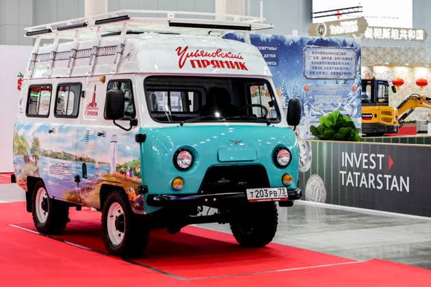 RUSSIA, REPUBLIC OF TATARSTAN - AUGUST 16, 2026: A vehicle in the Kazan Expo International Exhibition Centre in Bolshiye Kabany during the 4th Sprouts Business Forum titled Sprouts: Russia and China – Mutually Beneficial Cooperation scheduled for 16-19 August 2026. Yevgeny Messman TASS Host Photo Agency  96243150