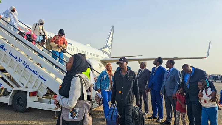 150 Sudanese return home from Kampala under voluntary return program KHARTOUM, SUDAN - AUGUST 16: Sudanese citizens disembark from a plane carrying 150 people from Kampala, Uganda, under a voluntary return program to Khartoum, Sudan, on August 16, 2026, as residents continue returning to the capital after the Sudanese army regained full control of the city on May 21, 2025, amid the ongoing economic and humanitarian crisis caused by the conflict that began between the army and the Rapid Support Forces (RSF) on April 15, 2023. Nezar Abdallah Basheer Anadolu Khartoum Sudan. Editorial use only. Please get in touch for any other usage.  Copyright: x2026xAnadoluxNezarxAbdallahxBasheerx