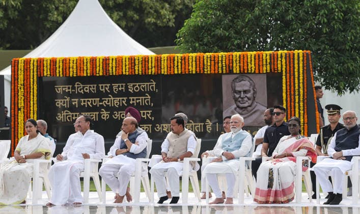 Prayer meeting at Sadaiv Atal , the memorial of former PM Atal Bihari Vajpayee, New Delhi, Aug 16 (ANI): Prime Minister Narendra Modi with President Droupadi Murmu, Vice President CP Radhakrishnan, Delhi Chief Minister Rekha Gupta, Union Defence Minister Rajnath Singh, BJP National President Nitin Nabin and other dignitaries during the prayer meeting for former Prime Minister Atal Bihari Vajpayee on his death anniversary at his memorial Sadaiv Atal , in New Delhi on Sunday. (DPR PMO ANI Photo) New Delhi Delhi India Copyright: xANIx ANI_20260816013