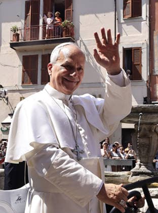 August 16, 2026. Vatican City - POPE LEO XIV delivers Angelus prayer in Castel Gandolfo. EvandroInetti_via ZUMA Wire Castel Gandolfo - ZUMAi15_ 20260816_zaf_i15_020 Copyright: xEvandroxInettix