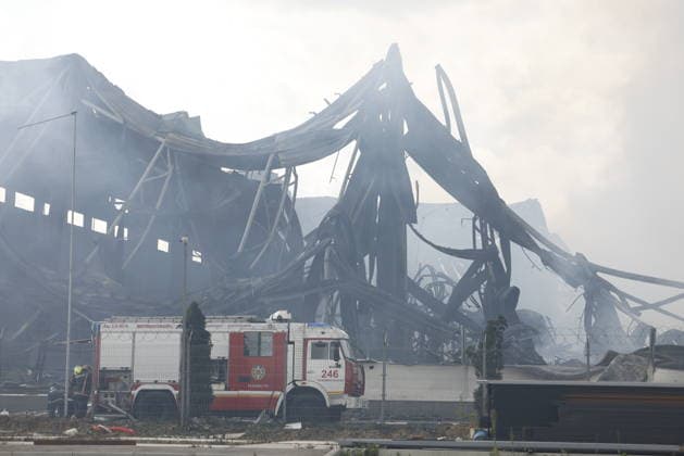 Ukrainian drone attack on Moscow MOSCOW, RUSSIA - AUGUST 16: Firefighters try to extinguish the fires which broke out from a distribution warehouse near Moscow, Russia after Ukraine s drone attack on August 16, 2026. At least seven people were killed and 13 injured in Ukrainian drone attacks across Russia, while three people were killed and 23 injured in Russian strikes across Ukraine, officials on both sides. Stringer Anadolu Moscow Russia. Editorial use only. Please get in touch for any other usage.  Copyright: x2026xAnadoluxStringerx
