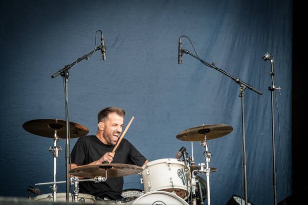 Die deutsche Rockband Montreal am dritten und letzten Festival Tag des Highfield 2026. Montreal besteht aus: Bass, Gesang Sebastian Sievers, Hirsch Gitarre, Gesang Yonas Farag Schlagzeug Maximilian Seibt, Max Power Highfield 2026 - Tag 3 - Montreal *** The German rock band Montreal on the third and final day of the Highfield 2026 festival. Montreal consists of Sebastian Sievers on bass and vocals, Hirsch on guitar and vocals, and Yonas Farag on drums, Maximilian Seibt, Max Power. Highfield 2026 Day 3 Montreal