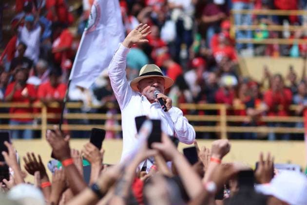 RECORD DATE NOT STATED Lula lanca candidatura Sao Paulo (SP), August 16, 2026 Where it all began: President Lula at a rally for his fourth term this Sunday morning at the Primeiro de Maio Stadium in Sao Bernardo do Campo, Sao Paulo (16). IMAGO Jefferson Aguiar Sao Paulo Brasil Copyright: xJeffersonxAguiarx