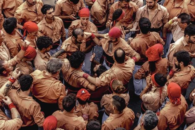 August 16, 2026, Barcelona, Catalonia, Spain: Members of the Xiquets de Reus gather to form the pinya , the base that supports a human tower, during the Festa Major de Gro cia. Barcelona Spain - ZUMAo105 20260816_fap_o105_012 Copyright: xMatthiasxOesterlex