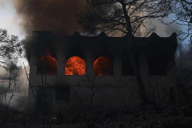 Wildfire kills 2 on Greek island of Salamina near Athens ATHENS, GREECE - AUGUST 16: A wildfire burns, on the island of Salamina, west of Athens, Greece, on August 16, 2026. Two people were found dead in a forested area of Peristeria on the Greek island of Salamina, where a wildfire broke out around noon Sunday, local media reported. Costas Baltas Anadolu Athens Greece. Editorial use only. Please get in touch for any other usage.  Copyright: x2026xAnadoluxCostasxBaltasx