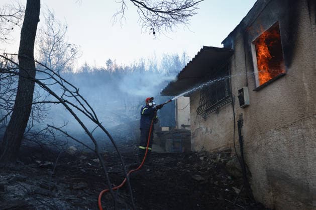 Wildfire kills 2 on Greek island of Salamina near Athens ATHENS, GREECE - AUGUST 16: Firefighters try to extinguish a wildfire which broke out on the island of Salamina, west of Athens, Greece, on August 16, 2026. Two people were found dead in a forested area of Peristeria on the Greek island of Salamina, where a wildfire broke out around noon Sunday, local media reported. Costas Baltas Anadolu Athens Greece. Editorial use only. Please get in touch for any other usage.  Copyright: x2026xAnadoluxCostasxBaltasx