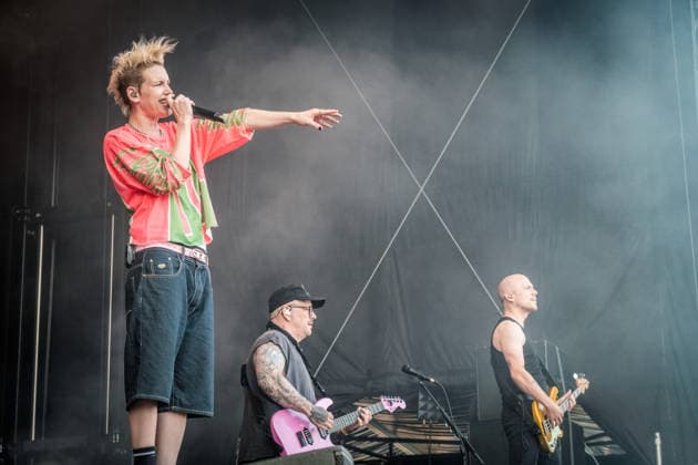 Die Deutsche Rockmusikerin Deine Cousine (Ina Bredehorn) am dritten Festival Tag des Highfield 2026 Highfield 2026 -Tag 3 - Deine Cousine *** German rock musician Deine Cousine Ina Bredehorn on the third day of the Highfield 2026 festival Highfield 2026 Day 3 Deine Cousine