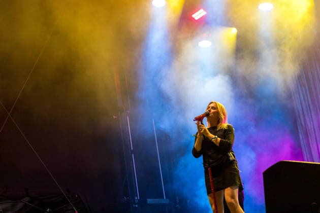 Die deutsche Sängerin Dilla (Amadea Ackermann) am dritten Tag des Highfield Festival 2026 südlich von Leipzig Highfield 2026 - Tag 3 - Dilla *** German singer Dilla Amadea Ackermann on the third day of the 2026 Highfield Festival, south of Leipzig Highfield 2026 Day 3 Dilla