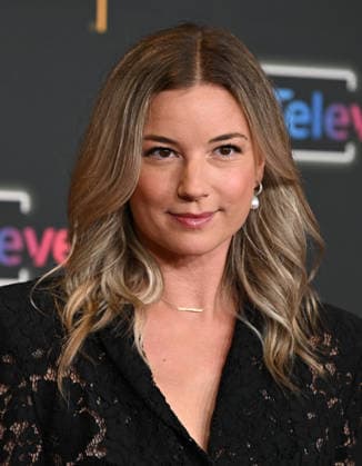 Televerse 2026 - Day 3 Emily VanCamp arriving to Televerse 2026 - Day 3 held at the JW Marriot Hotel on August 16, 2026 in Los Angeles, CA. Los Angeles JW Marriot Hotel at L.A. Live California USA Copyright: xLeexWattx xAFF-USA.COMx