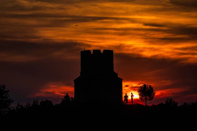 260817_PXL_sunset_church Sunset behind the church of St. Nicholas, a pre-Romanesque church built at the end of the 11th century, in Nin, Croatia, on August 16. 2026.  ZvonimirxBarisin PIXSELL