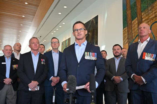 COALITION OF VETERANS™ VOICES PRESSER, Fair Care for Veterans John Armfield and other veteran advocates speak to journalists at a press conference at Parliament House in Canberra, Monday, August 17, 2026. ( NO ARCHIVING CANBERRA AUSTRALIAN CAPITAL TERRITORY AUSTRALIA  Copyright: xMICKxTSIKASx 20260817150830713164