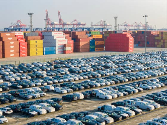 Nanjing Port Vehicles Export A large number of cars are gathering in Longtan Port Area of Nanjing Port waiting to be loaded onto ships for export in Nanjing, Jiangsu Province, China on August 17, 2026. Nanjing Jiangsu China  Copyright: xCFOTOx i1786975160418